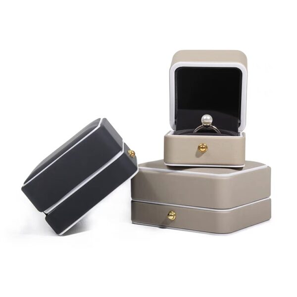 PU leather plastic jewelry box golden