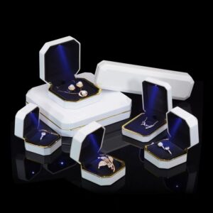 Octagonal rubber painting LED jewelry box white black