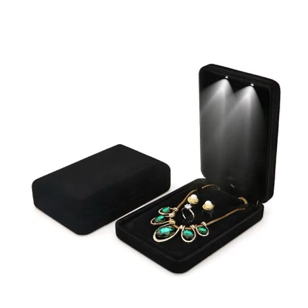 Velvet LED jewelry box black