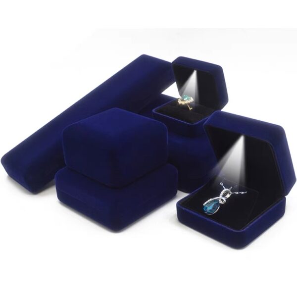 Velvet LED jewelry box royal blue