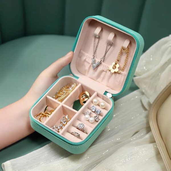 Square PU leather jewelry storage box travel